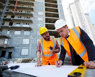 CONSTRUCȚII LA GRI